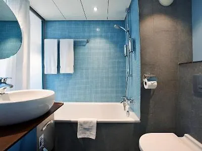 Ambassador Hotel 4*