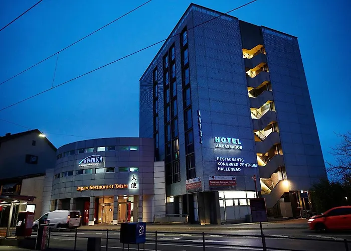 Ambassador Hotell 4*